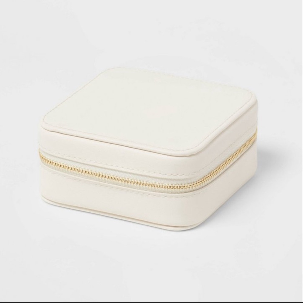 travel jewelry case